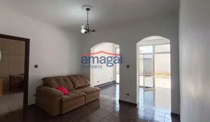Casa com 7 quartos para alugar na Cidade Jardim, Jacareí  por R$ 8.000