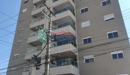 Apartamento com 3 quartos para alugar na Vila Aprazível, Jacareí  por R$ 3.000