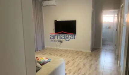 Casa em condomínio fechado com 3 quartos à venda no Condomínio Residencial Fogaça, Jacareí  por R$ 1.400.000