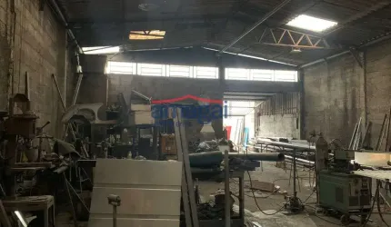 Sala comercial à venda no Parque dos Príncipes, Jacareí  por R$ 600.000