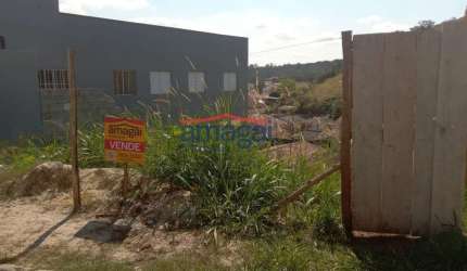 Terreno à venda no Jardim Colinas, Jacareí  por R$ 85.000