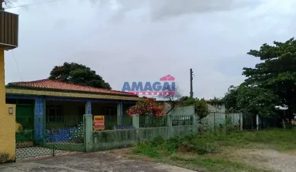 Casa comercial à venda no Jardim Esperança, Jacareí  por R$ 1.070.000