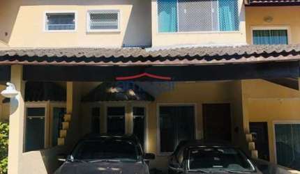 Casa em condomínio fechado com 3 quartos à venda no Parque Santo Antônio, Jacareí  por R$ 655.000