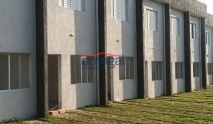 Casa em condomínio fechado com 2 quartos à venda na Vila Romana, Jacareí  por R$ 290.000