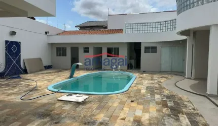 Casa com 3 quartos para alugar no Santa Cruz dos Lázaros, Jacareí  por R$ 5.000