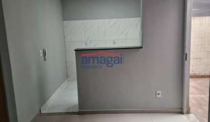 Apartamento com 2 quartos à venda no Loteamento Jardim Sol Nascente, Jacareí  por R$ 200.000