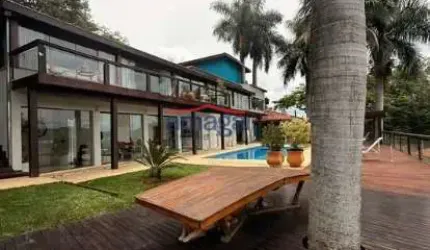 Casa em condomínio fechado à venda no Recanto dos Passaros, Jacareí  por R$ 4.800.000