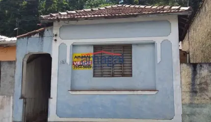 Casa com 2 quartos à venda no Centro, Jacareí  por R$ 180.000