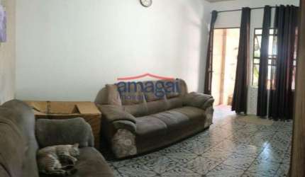 Casa com 3 quartos à venda no Conjunto São Benedito, Jacareí  por R$ 250.000