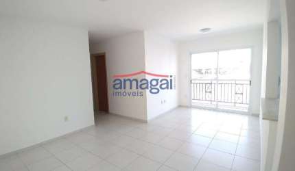 Apartamento com 3 quartos para alugar no Monte Castelo, São José dos Campos  por R$ 2.300