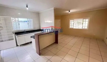 Casa com 2 quartos para alugar no Residencial Santa Paula, Jacareí  por R$ 2.470