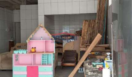 Sala comercial para alugar no Residencial Santa Paula, Jacareí  por R$ 1.400