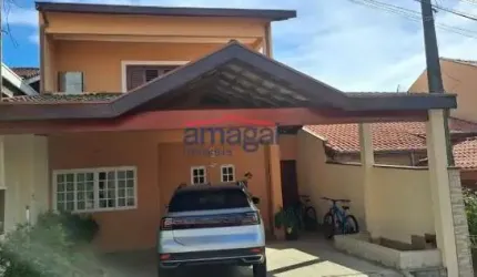 Casa em condomínio fechado com 3 quartos à venda no Jardim Uirá, São José dos Campos  por R$ 880.000