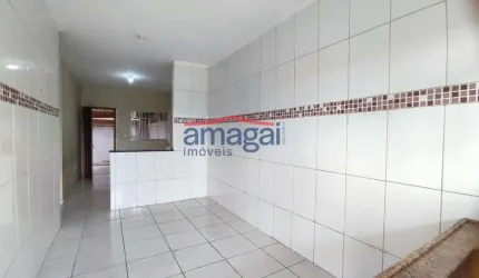 Casa com 2 quartos à venda no Bandeira Branca, Jacareí  por R$ 250.000