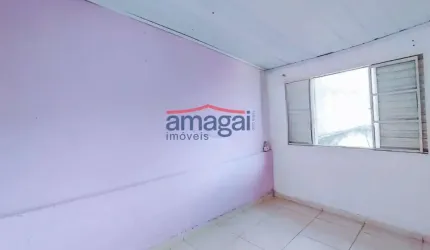 Casa com 2 quartos à venda na Vila Garcia (São Silvestre), Jacareí  por R$ 235.000
