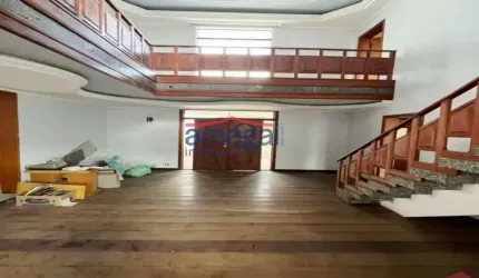Casa com 4 quartos para alugar no Santa Cruz dos Lázaros, Jacareí  por R$ 8.000