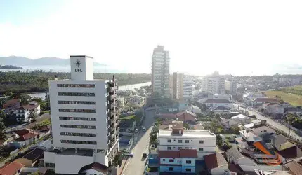 Apartamento com 2 dormitórios à venda, 72 m² por R$ 545.000,00 - Centro - Biguaçu/SC