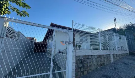 Casa com 4 dormitórios à venda, 255 m² por R$ 690.000,00 - Bela Vista - São José/SC