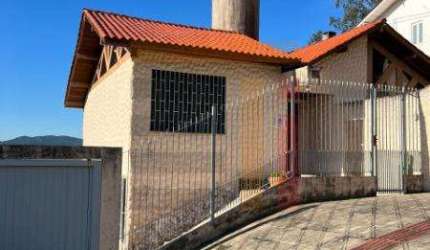 Casa com 3 quartos à venda na Rua Doutor Eros Merlin, 67, Centro, Florianópolis por R$ 1.650.000