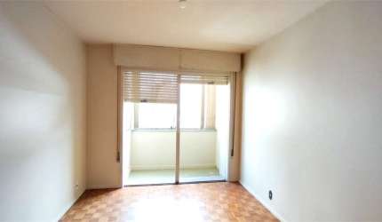 Apartamento com 3 quartos à venda em Centro Histórico - RS