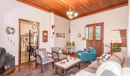 Casa com 6 quartos à venda em Teresópolis - RS