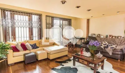 Casa com 4 quartos à venda em Três Figueiras - RS