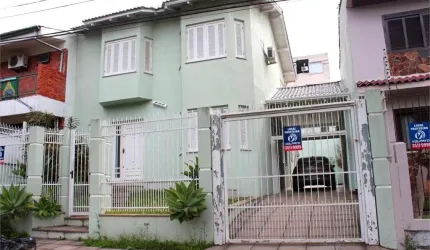 Casa com 4 quartos à venda em Vila Ipiranga - RS