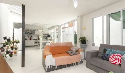 Casa com 3 quartos à venda em Azenha - RS