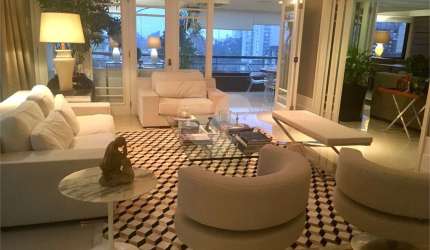Apartamento com 3 quartos à venda em Auxiliadora - RS