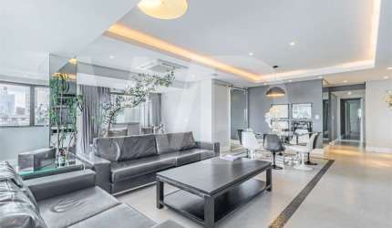 Apartamento com 3 quartos à venda em Petrópolis - RS