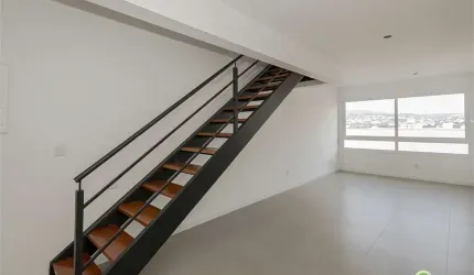Apartamento com 2 quartos à venda em Petrópolis - RS