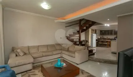 Condomínio com 3 quartos à venda em Jardim Itu - RS