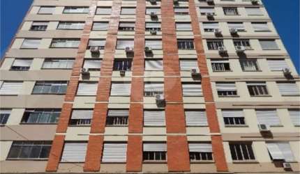 Apartamento com 2 quartos para locação em Centro Histórico - RS