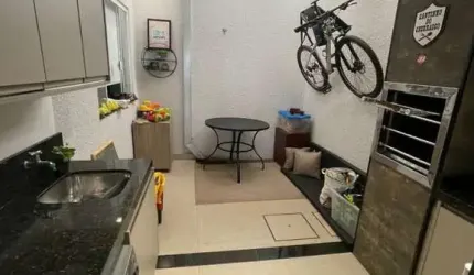 Casa para Venda em Maringá, Loteamento Sumaré, 2 dormitórios, 1 suíte, 3 vagas