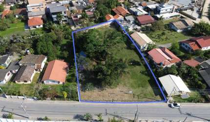 Terreno com Localização Privilegiada