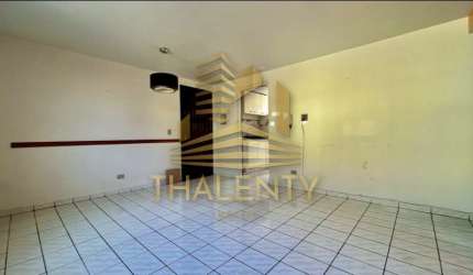 Apartamento com 3 quartos à venda na Rua Vicente Spisla, 215, Santa Cândida, Curitiba, 58 m2 por R$ 229.990