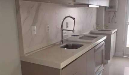 Lindo apto com 3 quartos sendo um com suíte