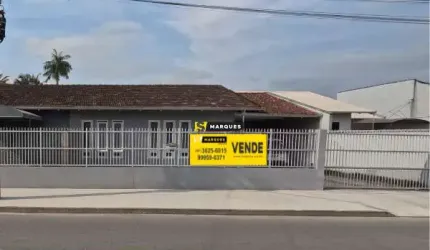 Casa a venda no Bairro Vila Nova