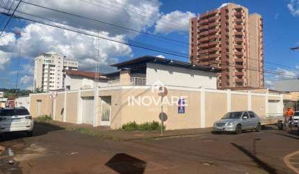 Casa com 4 dormitórios à venda, 400 m² por R$ 2.000.000,00 - Setor Central - Itumbiara/GO