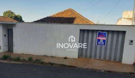 Casa com 2 dormitórios à venda por R$ 220.000 - Setor Bela Vista - Itumbiara/GO