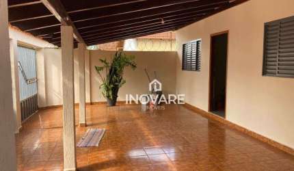 Casa com 3 dormitórios à venda, 250 m² por R$ 360.000,00 - Setor Paranaíba - Itumbiara/GO