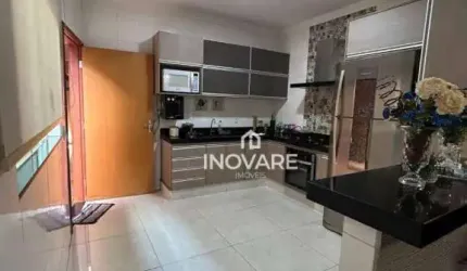 Casa com 3 dormitórios à venda, 240 m² por R$ 650.000,00 - Jardim Morumbi - Itumbiara/GO