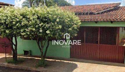 Casa com 3 dormitórios à venda, 140 m² por R$ 320.000,00 - Setor Central - Itumbiara/GO