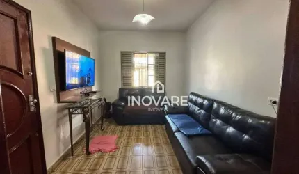Casa com 3 dormitórios à venda, 162 m² por R$ 850.000,00 - Setor Central - Itumbiara/GO