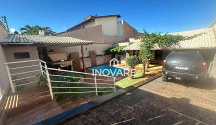 Casa com 3 dormitórios à venda, 265 m² por R$ 700.000,00 - Village Imperial - Itumbiara/GO