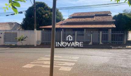 Casa com 3 dormitórios para alugar, 272 m² por R$ 2.500,00/mês - Setor Central - Itumbiara/GO