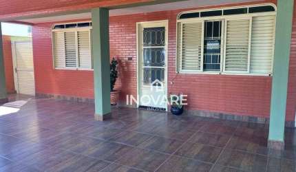 Casa com 4 dormitórios, 23147 m² - venda por R$ 1.200.000,00 ou aluguel por R$ 4.000,00/mês - Setor Central - Itumbiara/GO