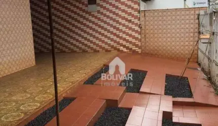 Casa com 3 dormitórios à venda, 180 m² - Setor Central - Itumbiara/GO