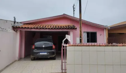 Casa próximo ao posto de saúde