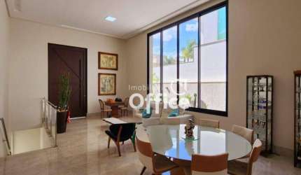 Casa à venda, 280 m² por R$ 2.300.000,00 - Residencial Anaville - Anápolis/GO
